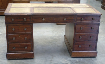Antique Victorian Mahogany Pedestal Desk
