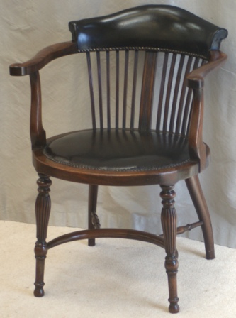 CLICK TO VIEW GALLERY - Antique Victorian Mahogany & Leather Desk Chair