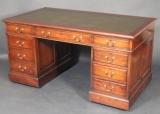Edwardian Mahogany Pedestal Desk
